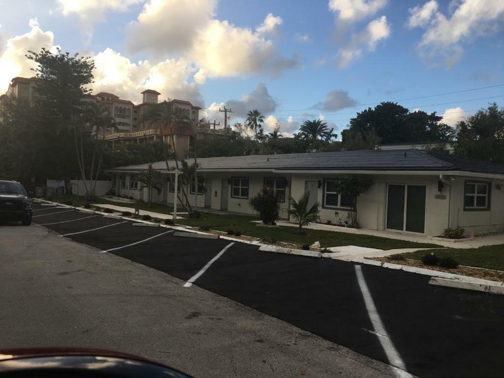 Costa Este Pompano Beach Buitenkant foto